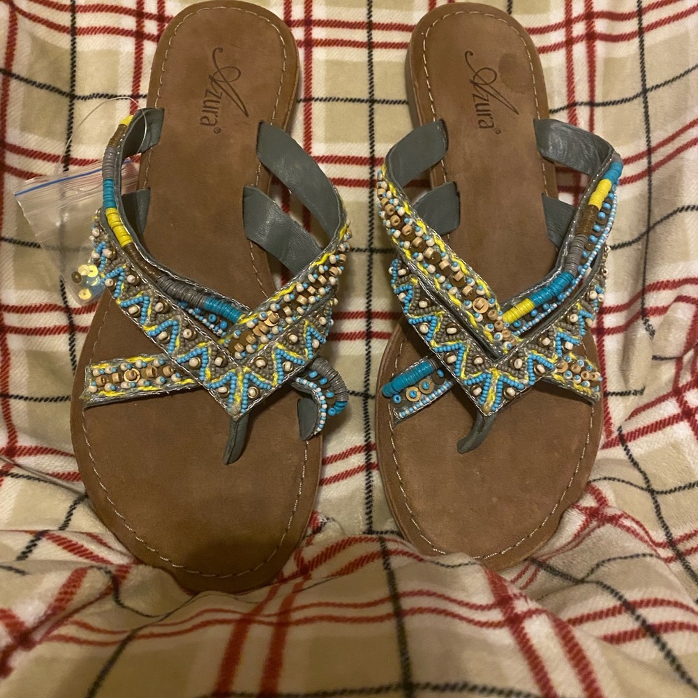 NEW Triage sandal